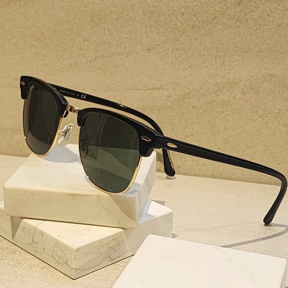 Ray-Ban RB3016 Clubmaster / Polished Black Frame over Gold w/ G-15 Green Lenses main image 5